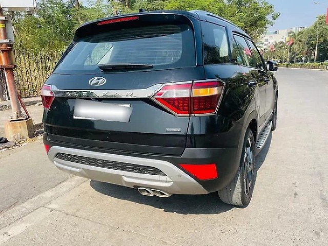 Hyundai Alcazar 1.5 Signature (O) 7-Seater Diesel AT Second-hand 2022 Hyundai Alcazar 1.5 Signature (O) 7-Seater Diesel AT for sale in Mumbai-11