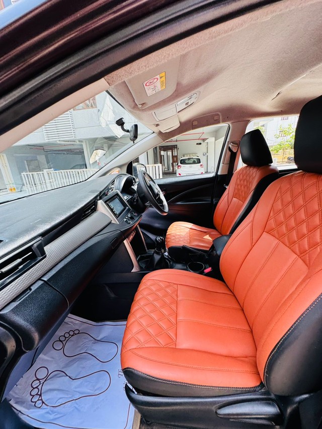 Second-hand 2018 Toyota Innova Crysta 2.4 G MT 8S BSIV for sale in Vadodara-6