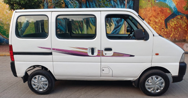 Second-hand 2016 Maruti Suzuki Eeco 7 Seater Standard BSIV for sale in Indore-1