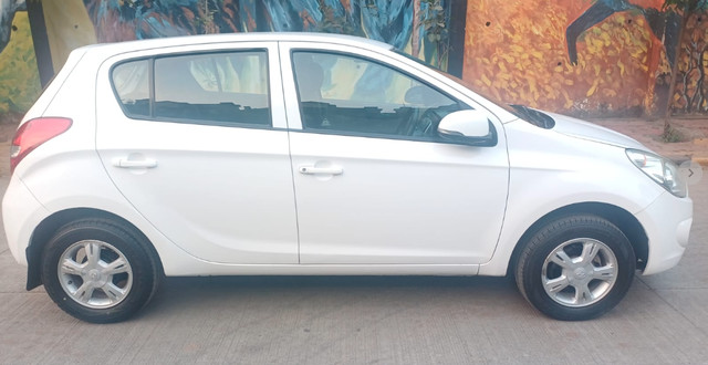 Second-hand 2010 Hyundai i20 1.2 Sportz for sale in Indore-1
