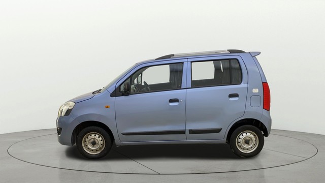 Second-hand 2014 Maruti Suzuki Wagon R LXI CNG for sale in Thane-16