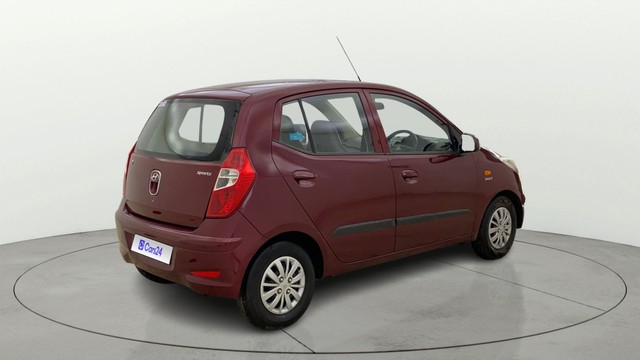 Hyundai i10 Sportz 1.1L Second-hand 2015 Hyundai i10 Sportz 1.1L for sale in Mumbai-2