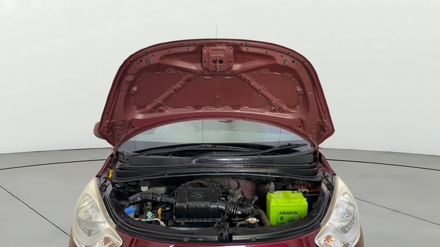 Hyundai i10 Sportz 1.1L Second-hand 2015 Hyundai i10 Sportz 1.1L for sale in Mumbai-9