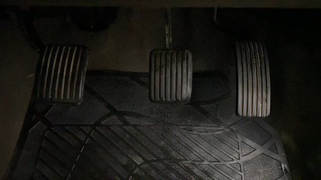 Hyundai i10 Sportz 1.1L Second-hand 2015 Hyundai i10 Sportz 1.1L for sale in Mumbai-14