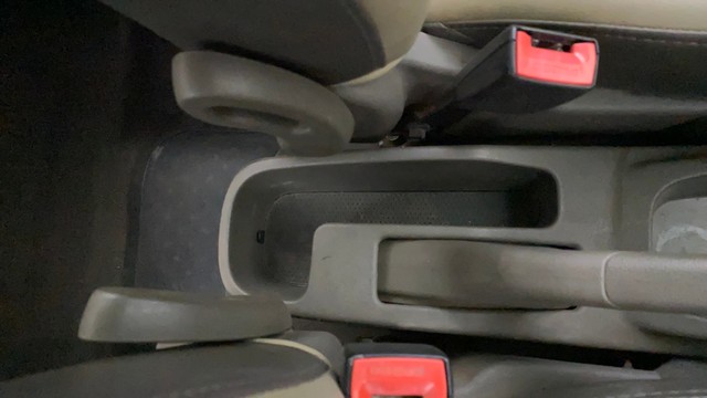 Hyundai i10 Sportz 1.1L Second-hand 2015 Hyundai i10 Sportz 1.1L for sale in Mumbai-18