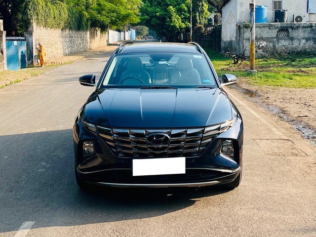 Second-hand 2022 Hyundai Tucson Signature Diesel AT BSVI for sale in Pune-5