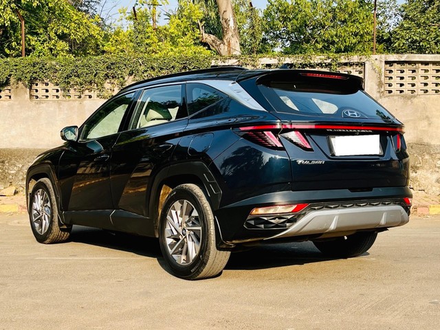 Second-hand 2022 Hyundai Tucson Signature Diesel AT BSVI for sale in Pune-3