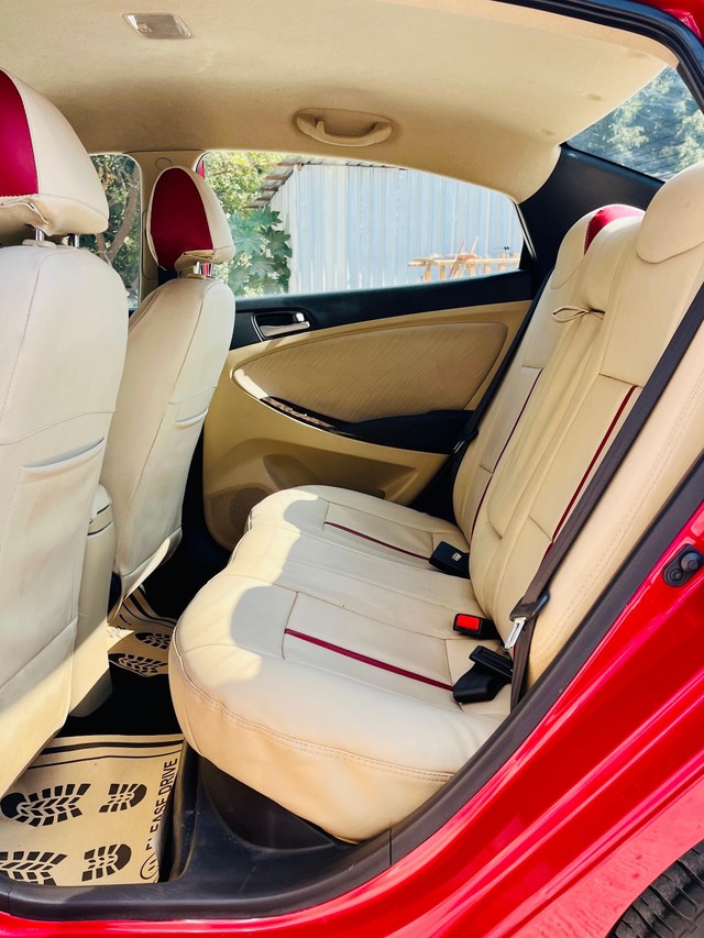 Second-hand 2016 Hyundai Verna 1.6 VTVT SX for sale in Pune-7