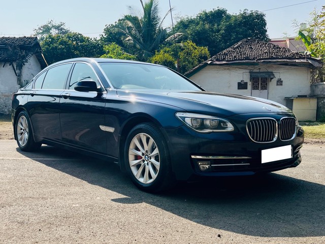 Second-hand 2014 BMW 7 Series Signature 730Ld for sale in Pune-15