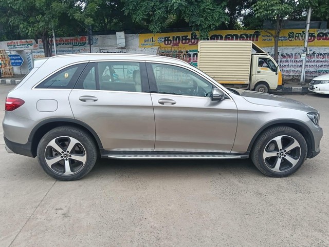 Second-hand 2019 Mercedes-Benz GLC 220d 4MATIC Style for sale in Chennai-2