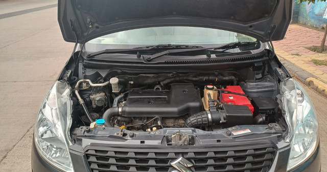 Second-hand 2012 Maruti Suzuki Ertiga ZDI for sale in Indore-3