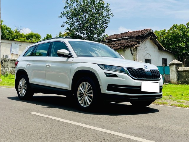 Second-hand 2019 Skoda Kodiaq 2.0 TDI Style for sale in Pune-15