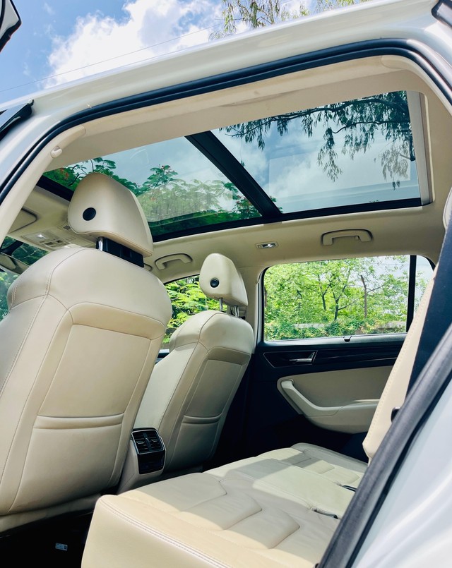 Second-hand 2019 Skoda Kodiaq 2.0 TDI Style for sale in Pune-6