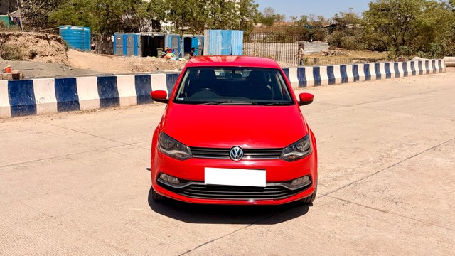 Second-hand 2015 Volkswagen Polo 1.5 TDI Highline for sale in Pune-13