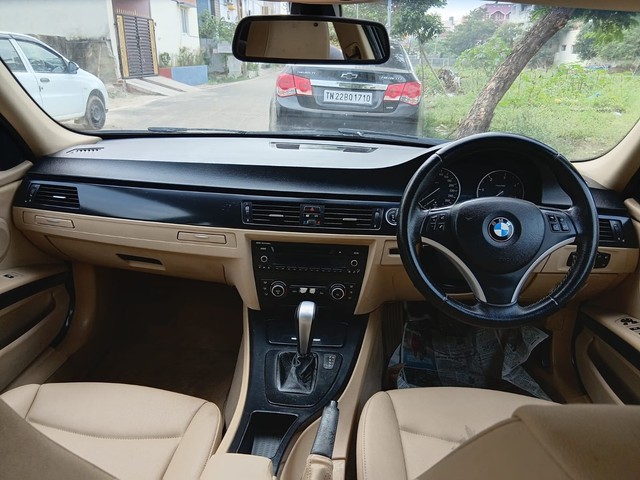 Second-hand 2010 BMW 3 Series 320d for sale in Chennai-13