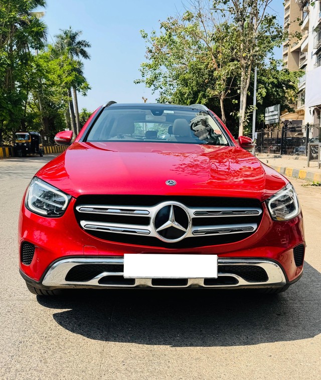 Second-hand 2019 Mercedes-Benz GLC 220d 4MATIC for sale in Mumbai-8
