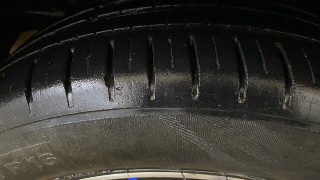 Second-hand 2022 Maruti Suzuki XL6 Alpha AT for sale in Gurgaon-5