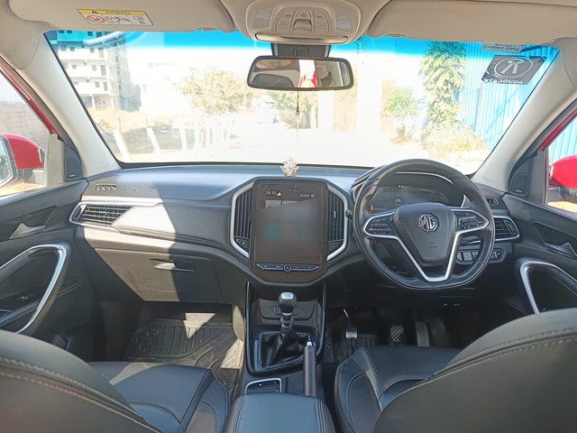 Second-hand 2020 MG Hector Sharp Diesel MT BSIV for sale in Hyderabad-12