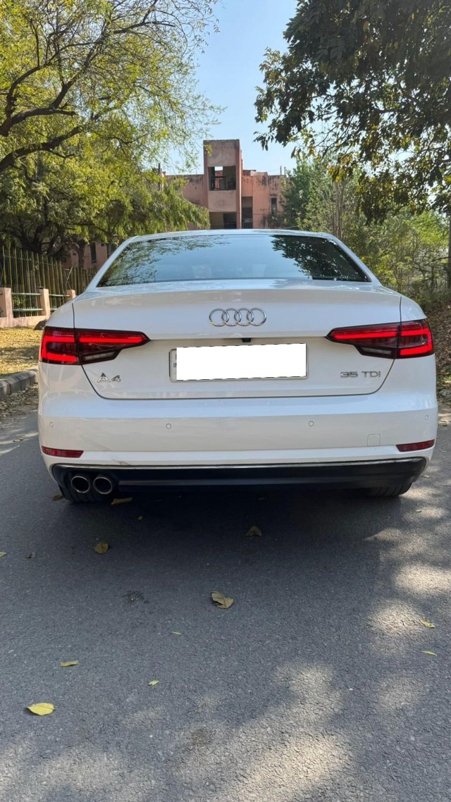 Second-hand 2018 Audi A4 35 TDI Premium Plus for sale in New Delhi-2