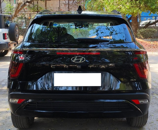 Second-hand 2023 Hyundai Creta SX Adventure Edition for sale in New Delhi-2