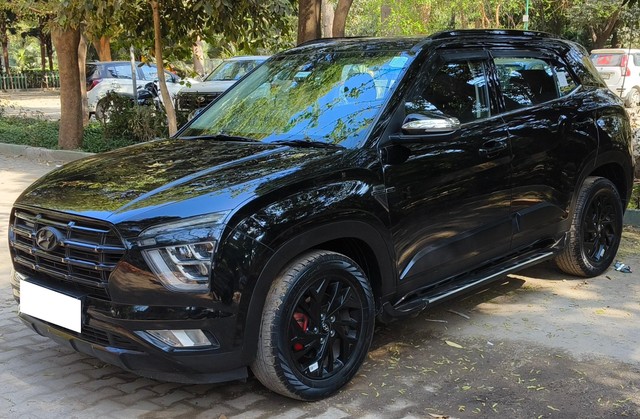 Second-hand 2023 Hyundai Creta SX Adventure Edition for sale in New Delhi-12