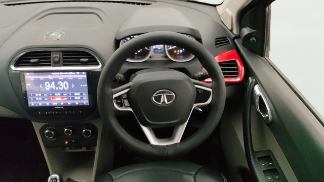 Second-hand 2016 Tata Tiago 1.2 Revotron XZ for sale in Pune-3