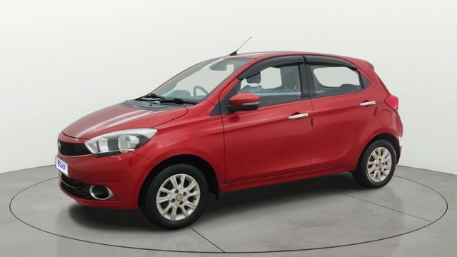 Second-hand 2016 Tata Tiago 1.2 Revotron XZ for sale in Pune-17
