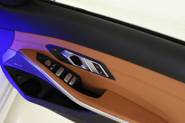 BMW 3 Series Long Wheelbase 330Li M Sport GL Second-hand 2024 BMW 3 Series Long Wheelbase 330Li M Sport GL for sale in Gurgaon-7