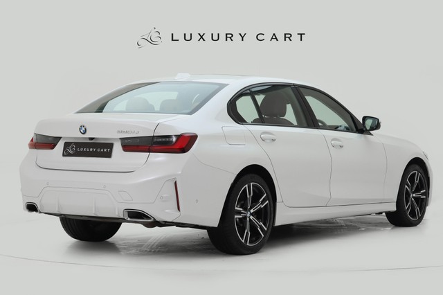 BMW 3 Series Long Wheelbase 330Li M Sport GL Second-hand 2024 BMW 3 Series Long Wheelbase 330Li M Sport GL for sale in Gurgaon-8