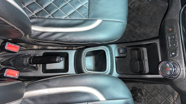 Second-hand 2017 Renault KWID 1.0 AMT RXT for sale in Surat-22