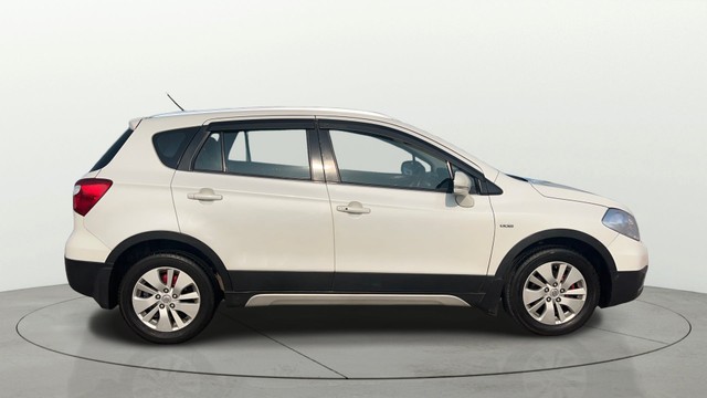 Maruti Suzuki S Cross DDiS 320 Alpha Second-hand 2015 Maruti Suzuki S Cross DDiS 320 Alpha for sale in Coimbatore-13