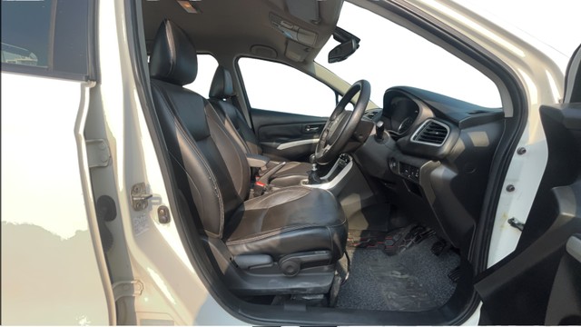 Maruti Suzuki S Cross DDiS 320 Alpha Second-hand 2015 Maruti Suzuki S Cross DDiS 320 Alpha for sale in Coimbatore-26