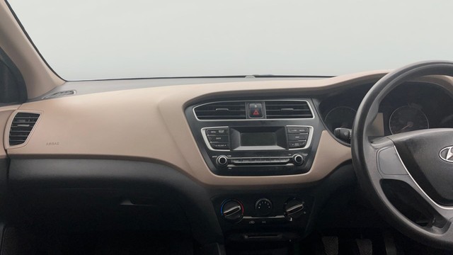 Second-hand 2018 Hyundai i20 1.2 Magna Executive for sale in Noida-22