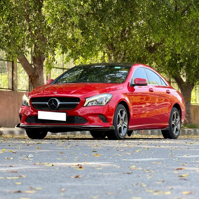 Second-hand 2018 Mercedes-Benz CLA 200 CGI Sport for sale in New Delhi-4