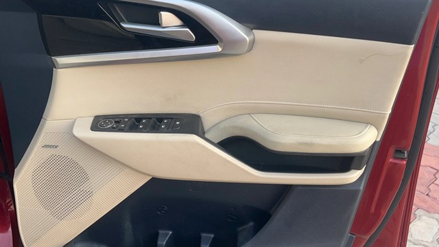 Second-hand 2022 Kia Carens Luxury Plus Turbo 2022-2023 for sale in Coimbatore-17