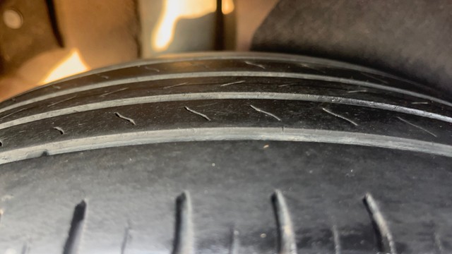 Second-hand 2022 Kia Carens Luxury Plus Turbo 2022-2023 for sale in Coimbatore-30