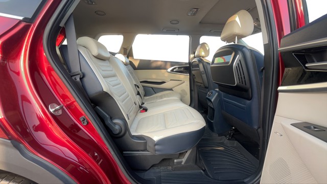 Second-hand 2022 Kia Carens Luxury Plus Turbo 2022-2023 for sale in Coimbatore-16