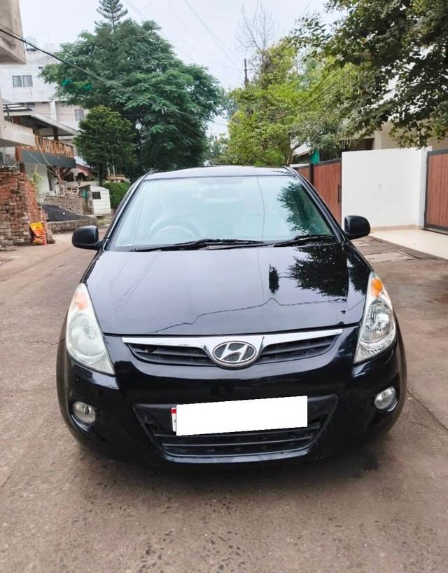 Second-hand 2012 Hyundai i20 1.4 CRDi Magna for sale in Indore-4