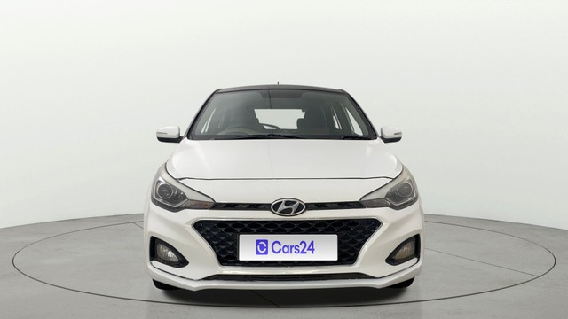 Second-hand 2019 Hyundai i20 Asta Option Diesel for sale in Chennai-19