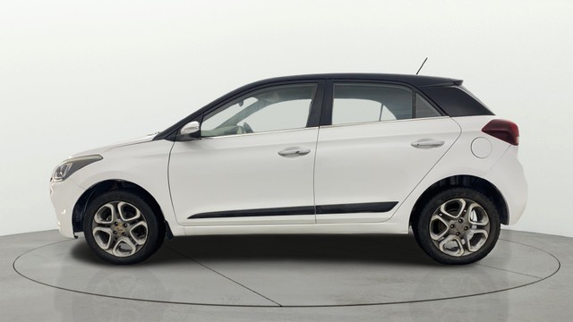 Second-hand 2019 Hyundai i20 Asta Option Diesel for sale in Chennai-17
