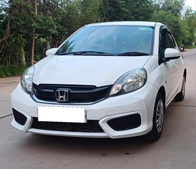 Honda Brio 1.2 S MT Second-hand 2018 Honda Brio 1.2 S MT for sale in Indore-3
