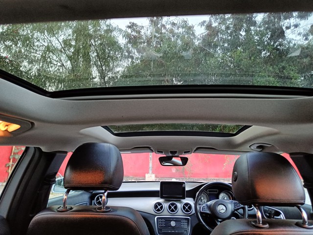 Second-hand 2016 Mercedes-Benz GLA Class 200 for sale in New Delhi-7