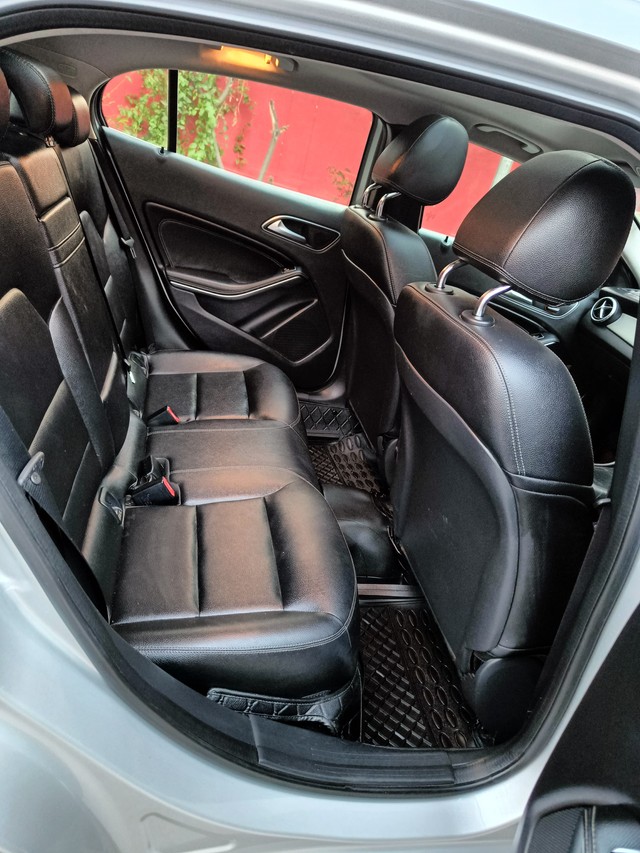 Second-hand 2016 Mercedes-Benz GLA Class 200 for sale in New Delhi-12