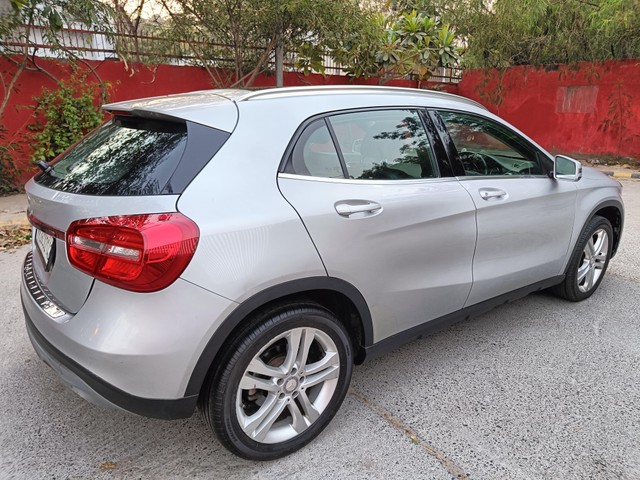 Second-hand 2016 Mercedes-Benz GLA Class 200 for sale in New Delhi-13