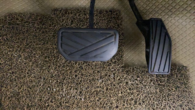 Second-hand 2018 Maruti Suzuki Swift Dzire AMT VXI for sale in Chennai-24