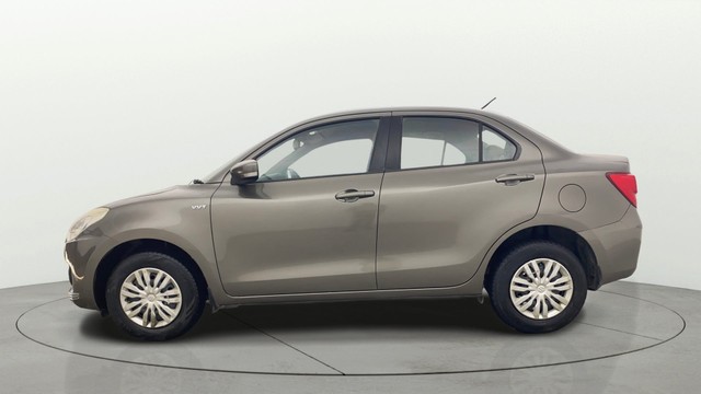 Second-hand 2018 Maruti Suzuki Swift Dzire AMT VXI for sale in Chennai-16