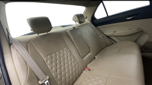 Second-hand 2018 Maruti Suzuki Swift Dzire AMT VXI for sale in Chennai-3