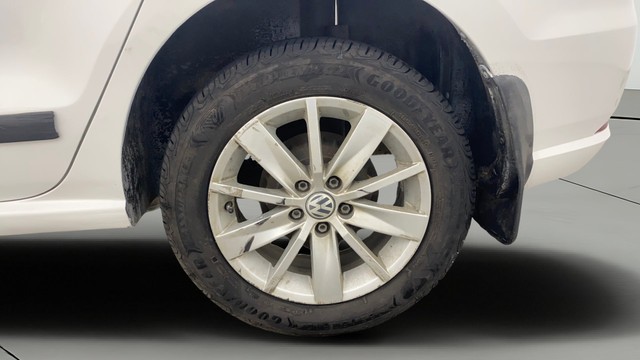 Second-hand 2016 Volkswagen Ameo 1.2 MPI Highline for sale in Chennai-28