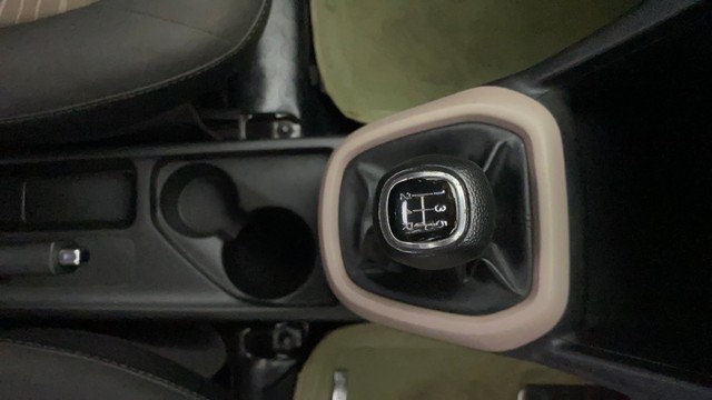 Second-hand 2013 Hyundai Grand i10 Sportz for sale in Kochi-13