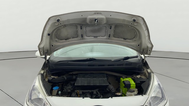 Second-hand 2013 Hyundai Grand i10 Sportz for sale in Kochi-9